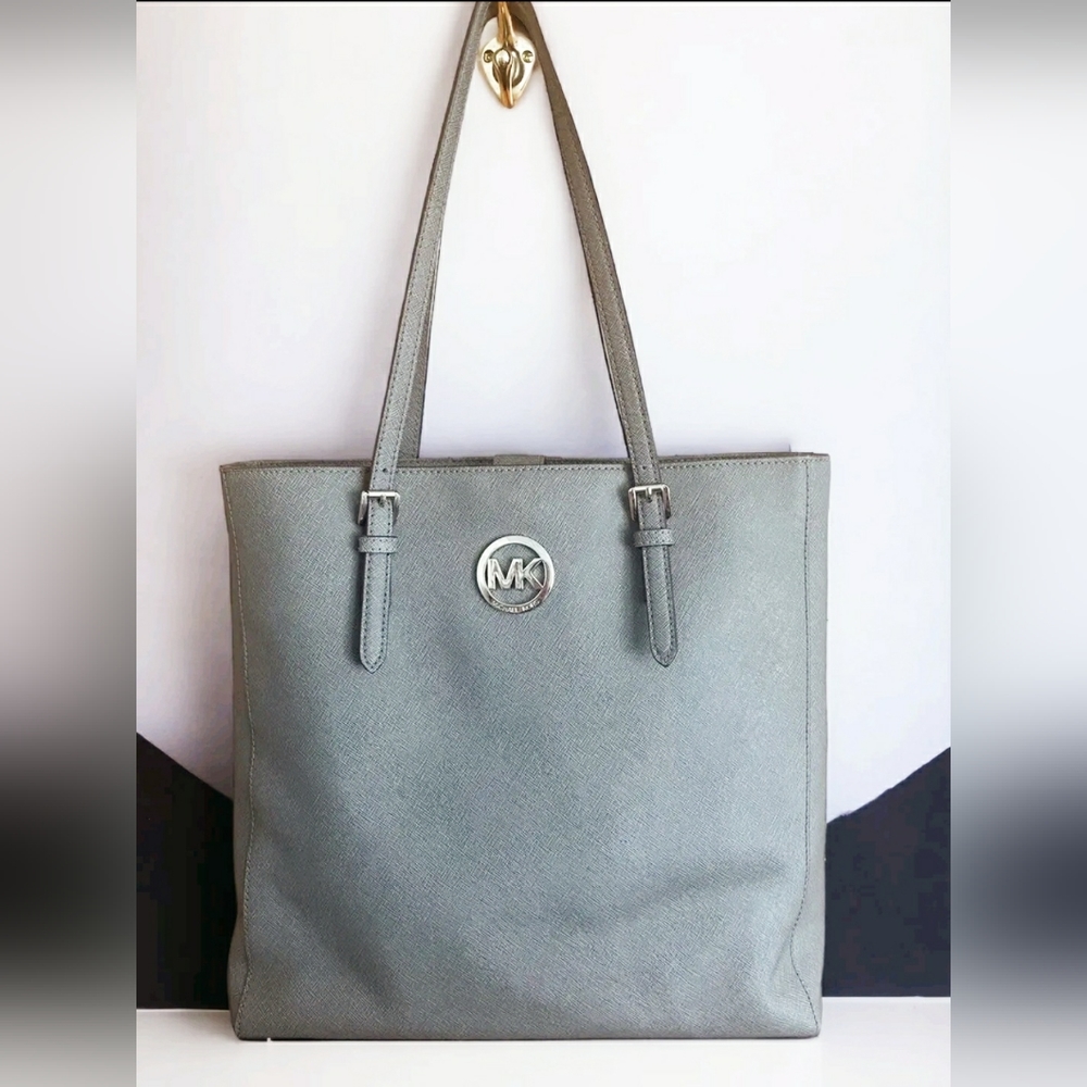 Michael Kors MK Gray Grande Saffiano Tote JetSet Leather Handbag Purse